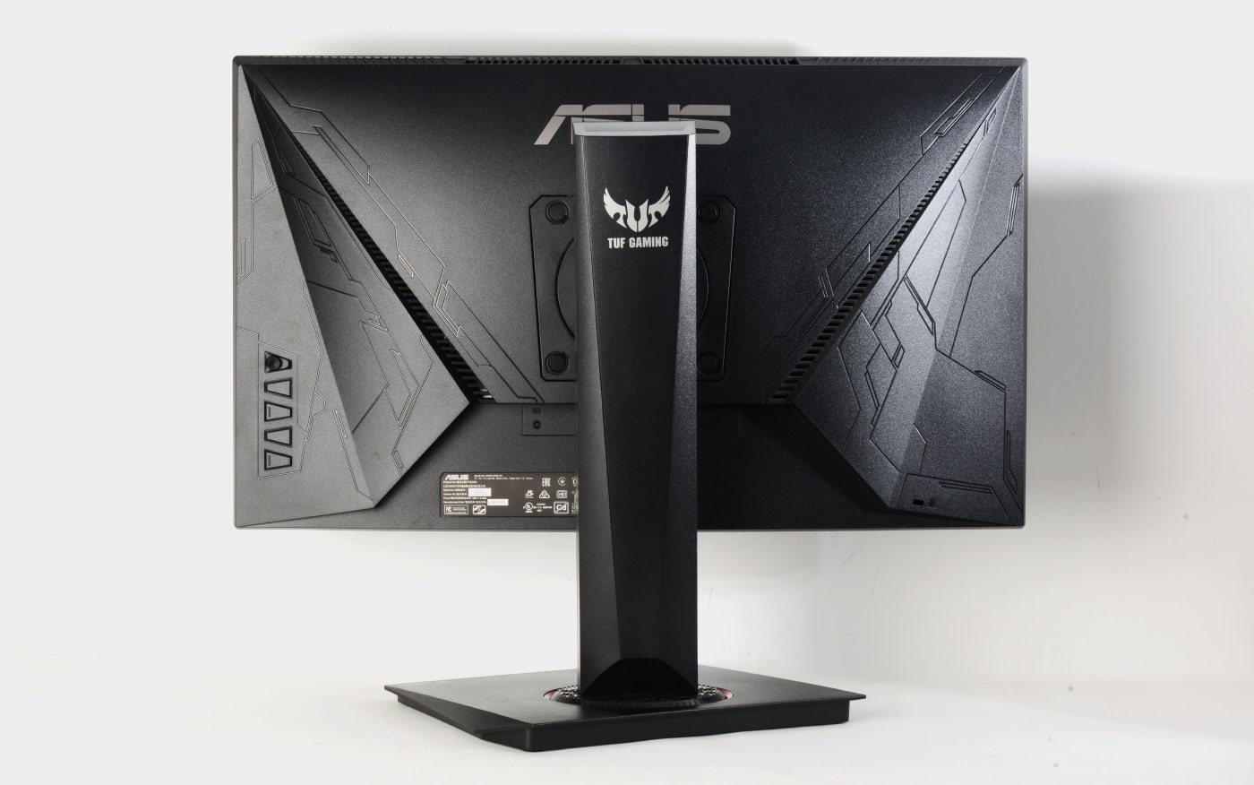 L'écran PC incurvé Asus TUF Gaming VG24VQ est en promotion